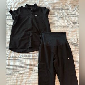 Figs maternity scrub set